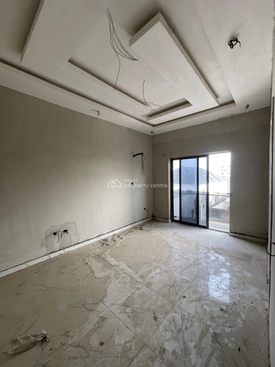 Serviced 1 Bedroom Apartment with Elevator in Lekki Phase 1, Exquisite Luxury Apartments Suitable for Shortlet, Lekki Phase 1, Lekki, Lagos, Block of Flats for Sale