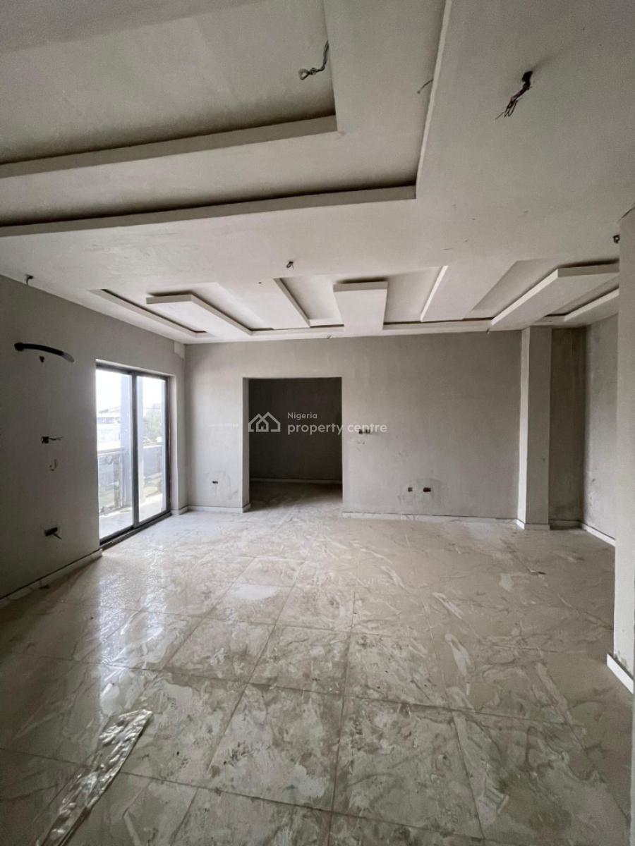 Serviced 1 Bedroom Apartment with Elevator in Lekki Phase 1, Exquisite Luxury Apartments Suitable for Shortlet, Lekki Phase 1, Lekki, Lagos, Block of Flats for Sale