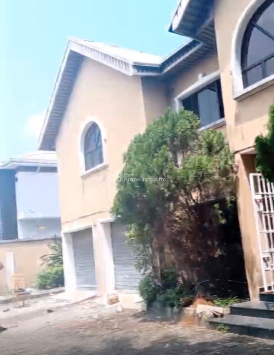 Massive Spacious Built 5bedrooms Fully Detached Duplex with 2-rooms Bq, Off Bisola Durosimi, Lekki Phase 1, Lekki, Lagos, House for Rent