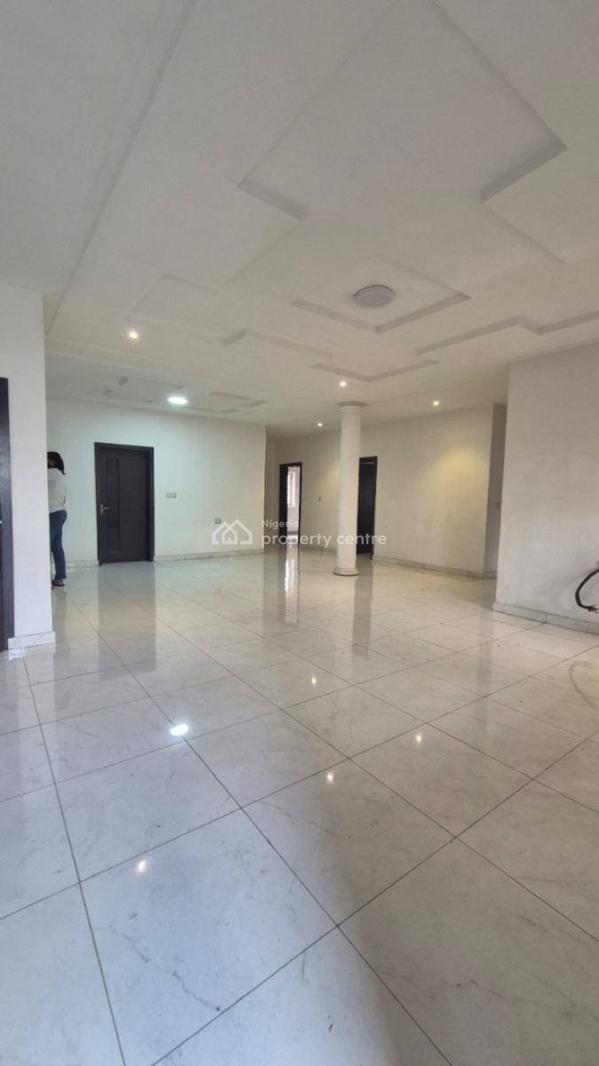 3bed Room Flat at Ikeja Gra, Gra, Ikeja, Lagos, Flat / Apartment for Rent