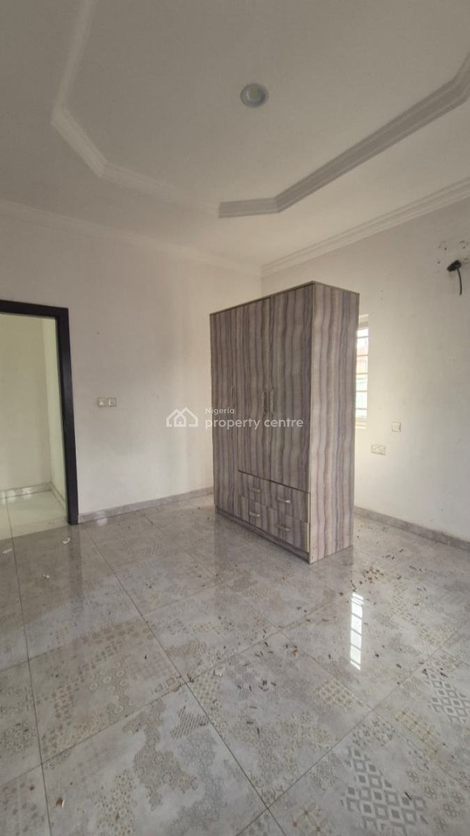 3bed Room Flat at Ikeja Gra, Gra, Ikeja, Lagos, Flat / Apartment for Rent