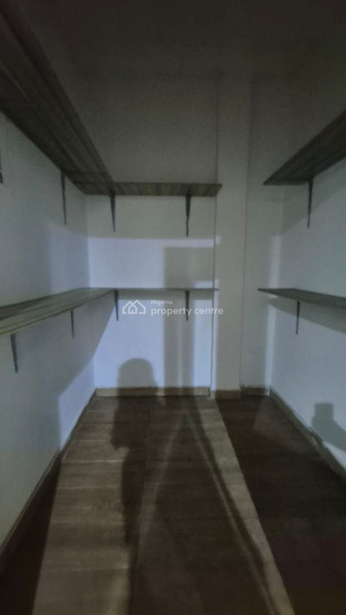 3bed Room Flat at Ikeja Gra, Gra, Ikeja, Lagos, Flat / Apartment for Rent