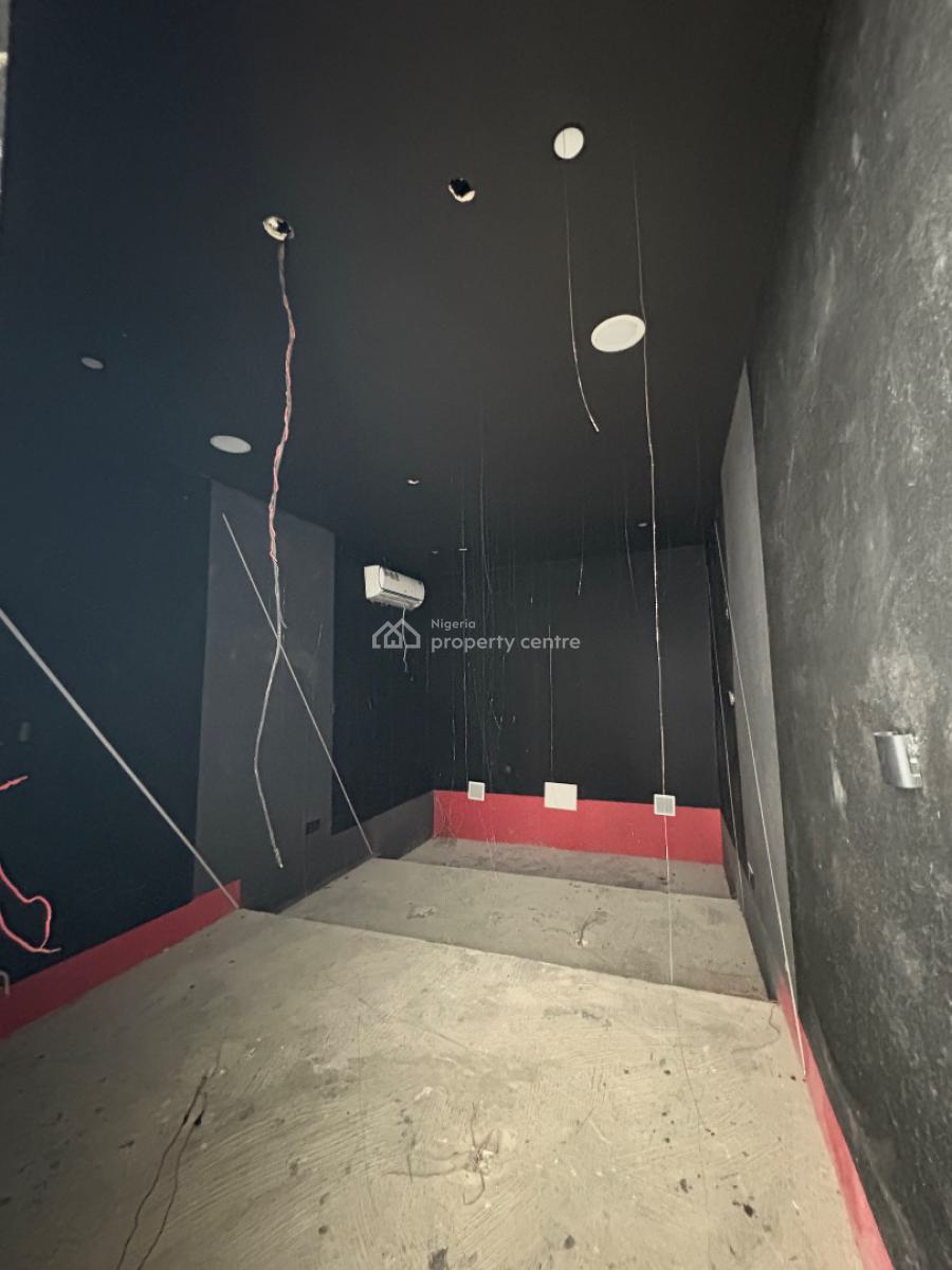 5-bedroom Triplex with Bq, Pool, Cinema & Terrace in Cowrie Creek Esta, Cowrie Creek Estate, Ikate, Lekki, Lagos, Semi-detached Duplex for Sale