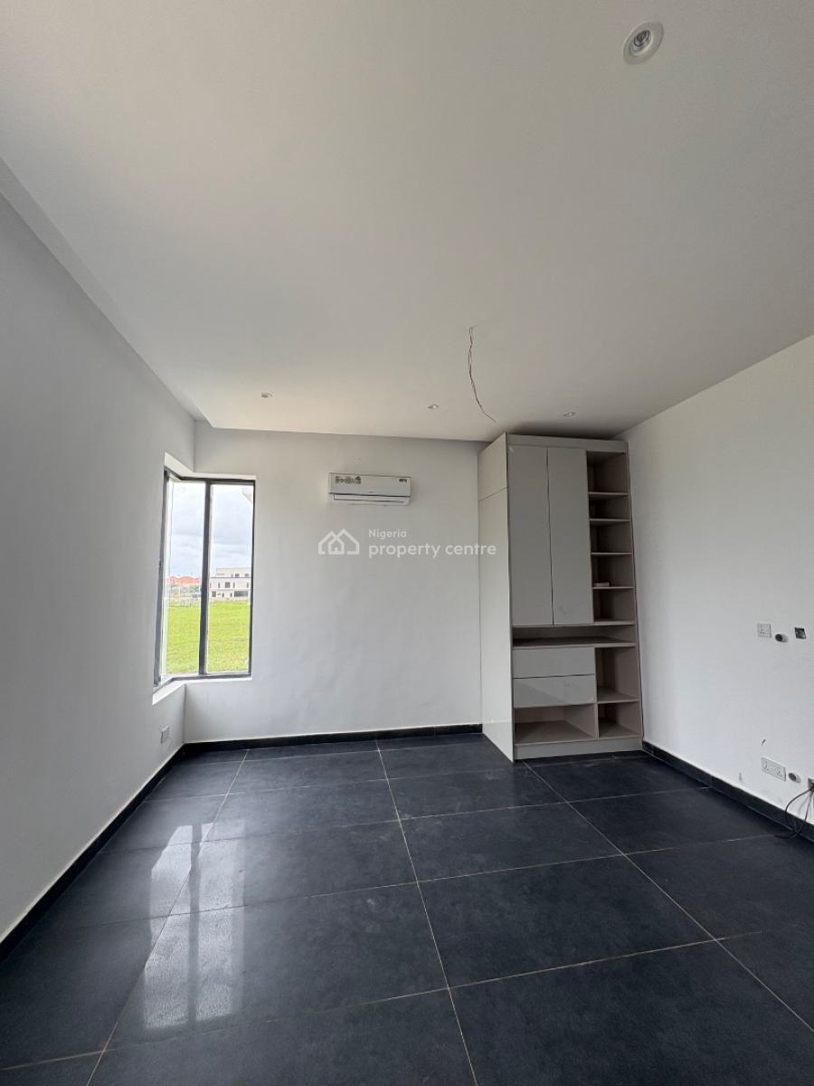 5-bedroom Triplex with Bq, Pool, Cinema & Terrace in Cowrie Creek Esta, Cowrie Creek Estate, Ikate, Lekki, Lagos, Semi-detached Duplex for Sale