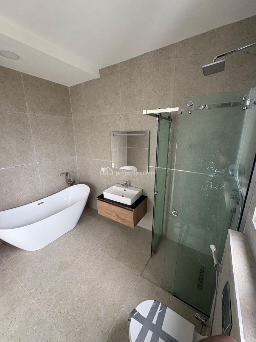 5-bedroom Triplex with Bq, Pool, Cinema & Terrace in Cowrie Creek Esta, Cowrie Creek Estate, Ikate, Lekki, Lagos, Semi-detached Duplex for Sale