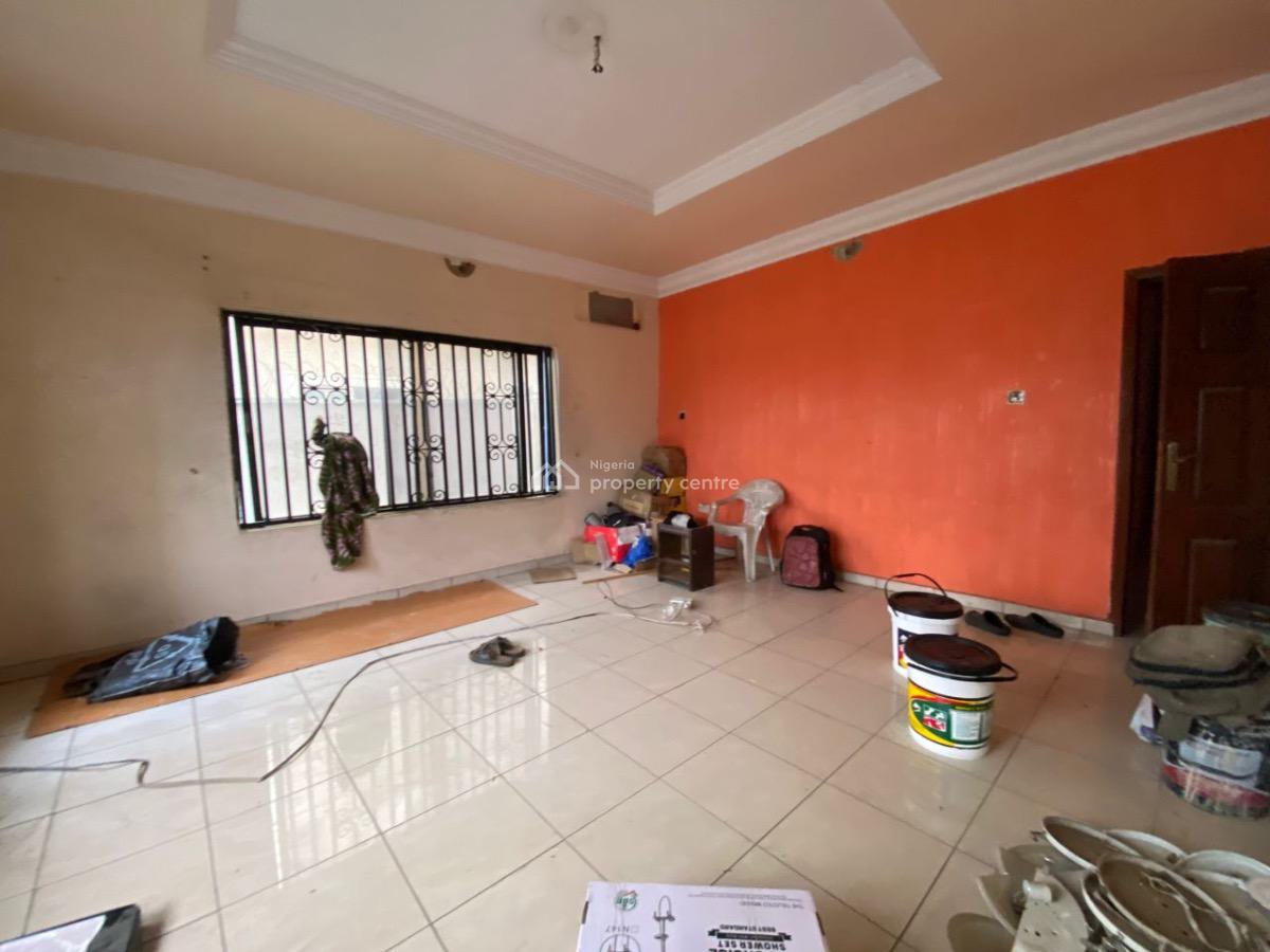 Luxury 3 Bedroom Flat, Gra Phase 1, Magodo, Lagos, Flat / Apartment for Rent
