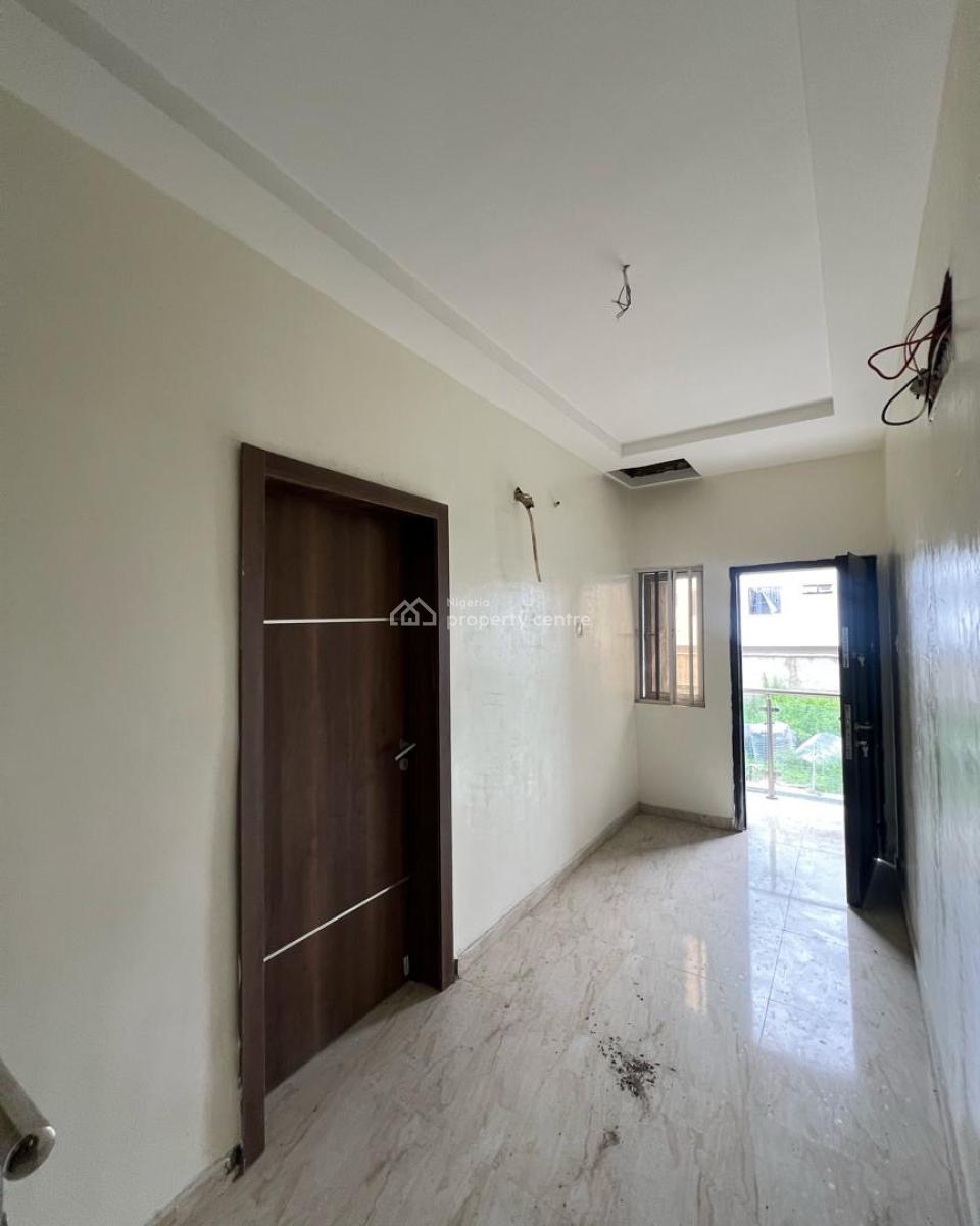 Spacious 4 Bedroom Semi Detached House with Bq, Lekki 1, Lekki, Lagos, Semi-detached Duplex for Rent