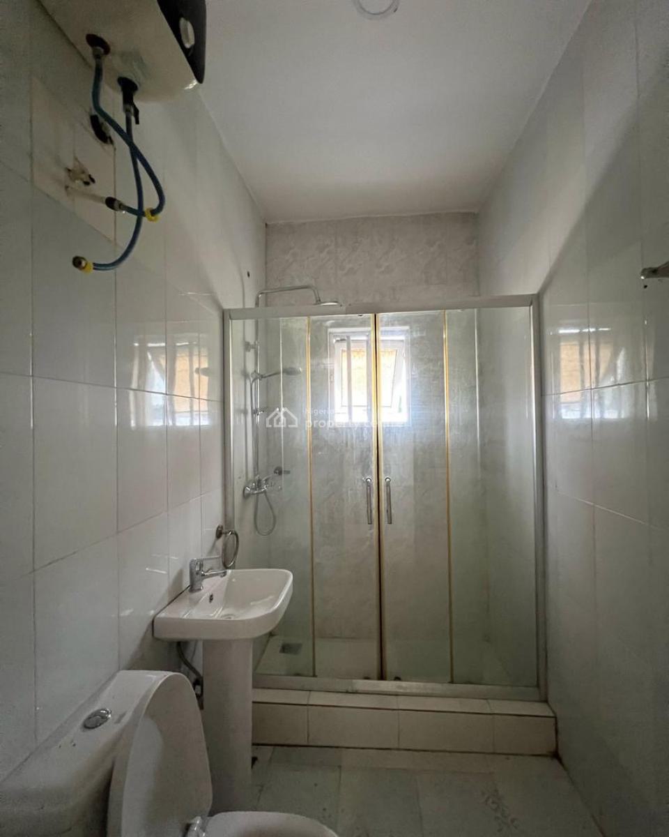 Spacious 4 Bedroom Semi Detached House with Bq, Lekki 1, Lekki, Lagos, Semi-detached Duplex for Rent