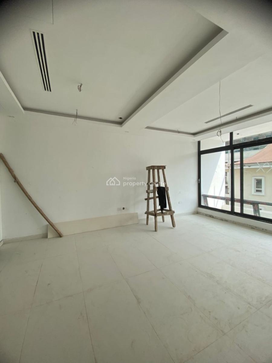 5 Bedroom Villa, with Swimming Pool, Elevator, and 2 Service Quarters, Banana Island, Ikoyi, Lagos, Detached Duplex for Sale
