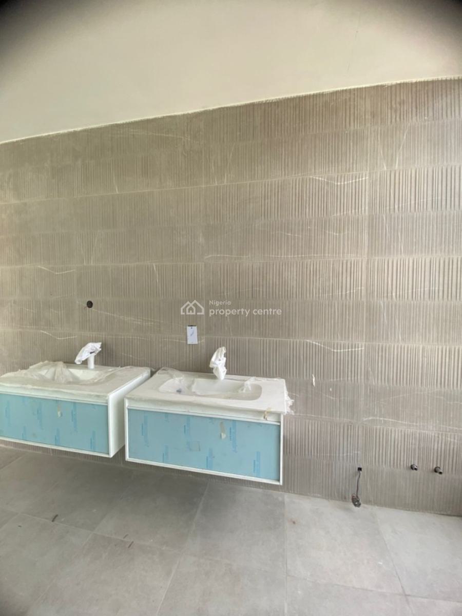 5 Bedroom Villa, with Swimming Pool, Elevator, and 2 Service Quarters, Banana Island, Ikoyi, Lagos, Detached Duplex for Sale