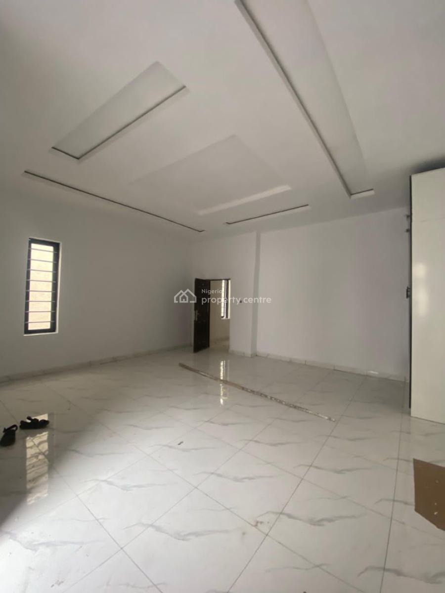 Luxury 3 Bedroom Terrace at Abraham Adesanya, Abraham Adesanya - General Paint, Ajah, Lagos, House for Sale