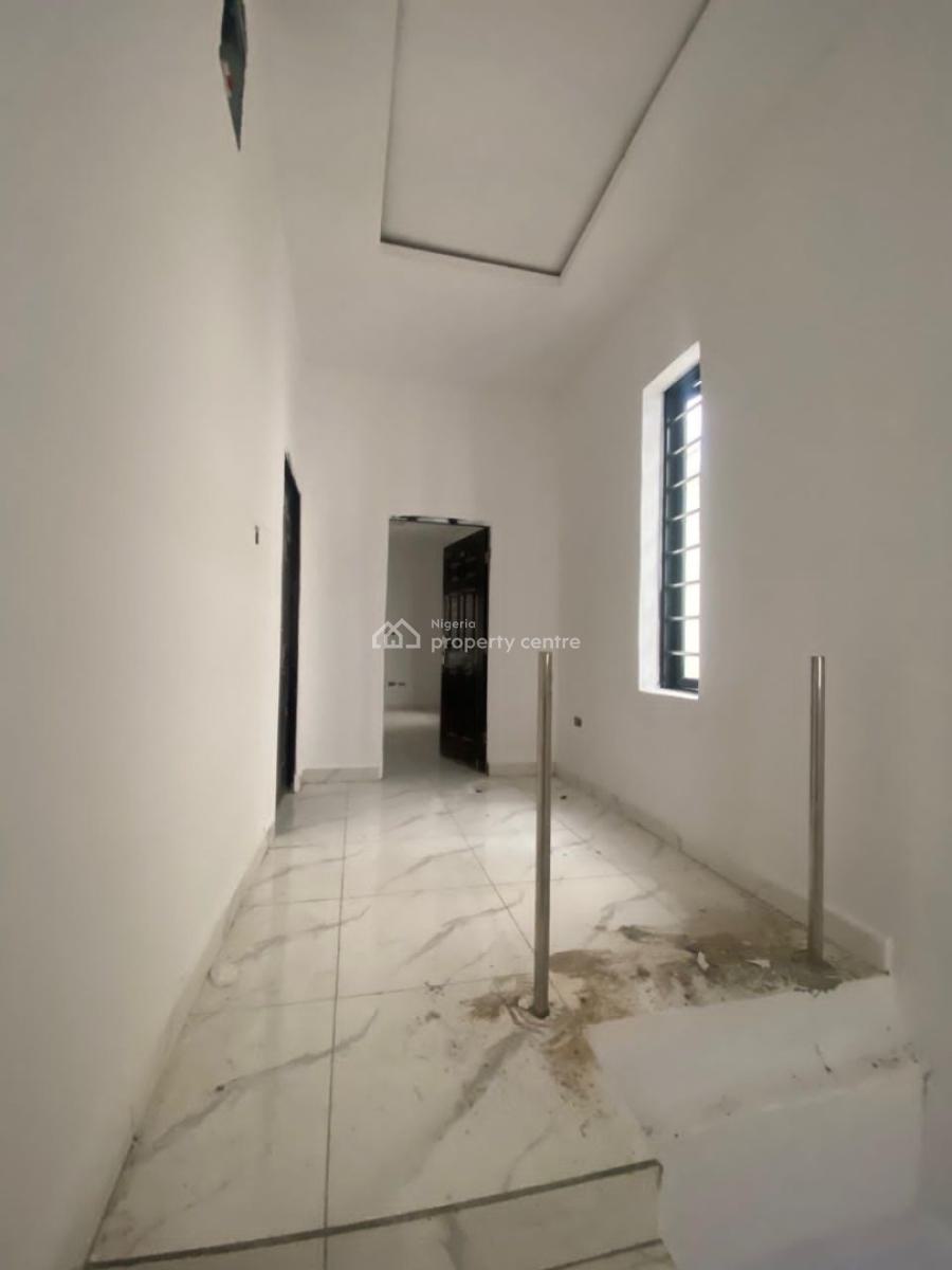 Luxury 3 Bedroom Terrace at Abraham Adesanya, Abraham Adesanya - General Paint, Ajah, Lagos, House for Sale