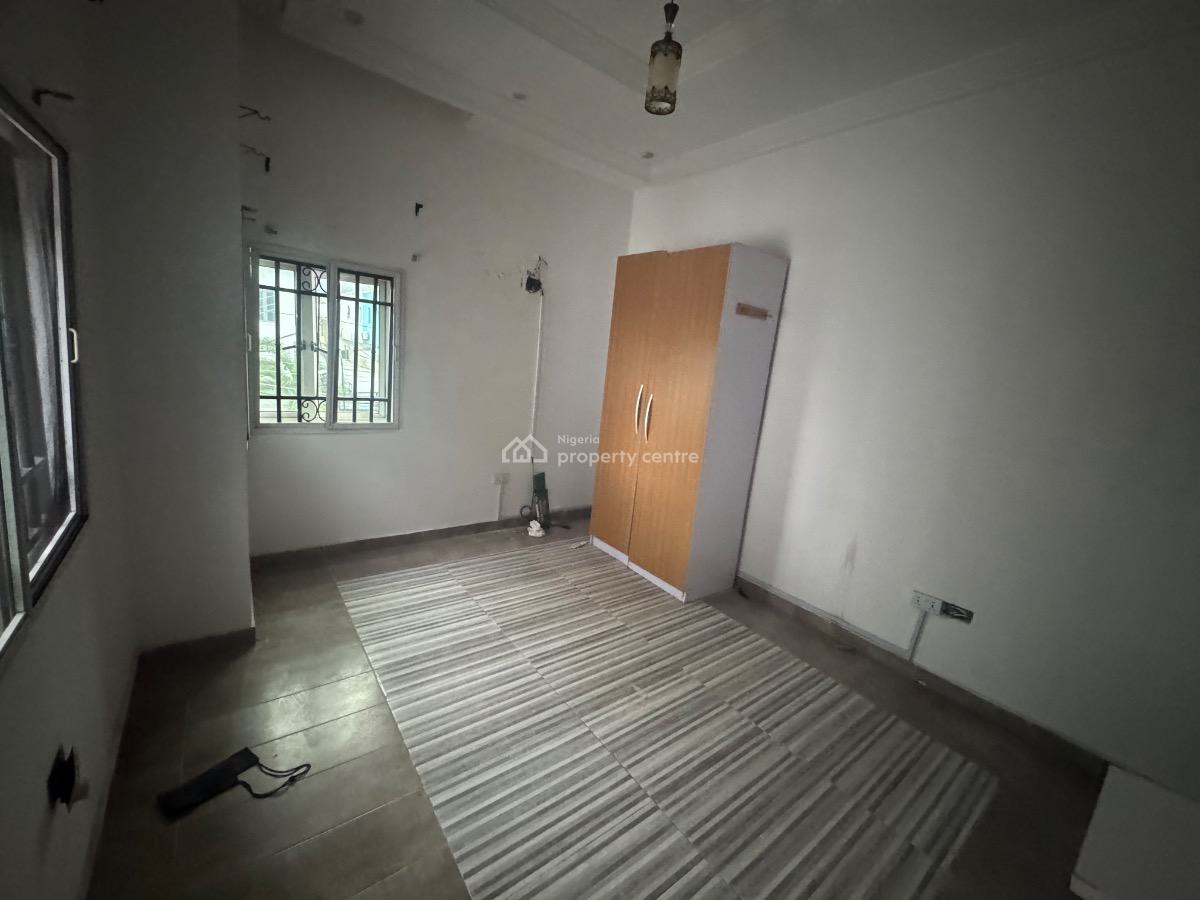a Super and Spacous Studio Apartment(upstair), Off Freedom Way, Ikate, Lekki, Lagos, Self Contain (single Rooms) for Rent