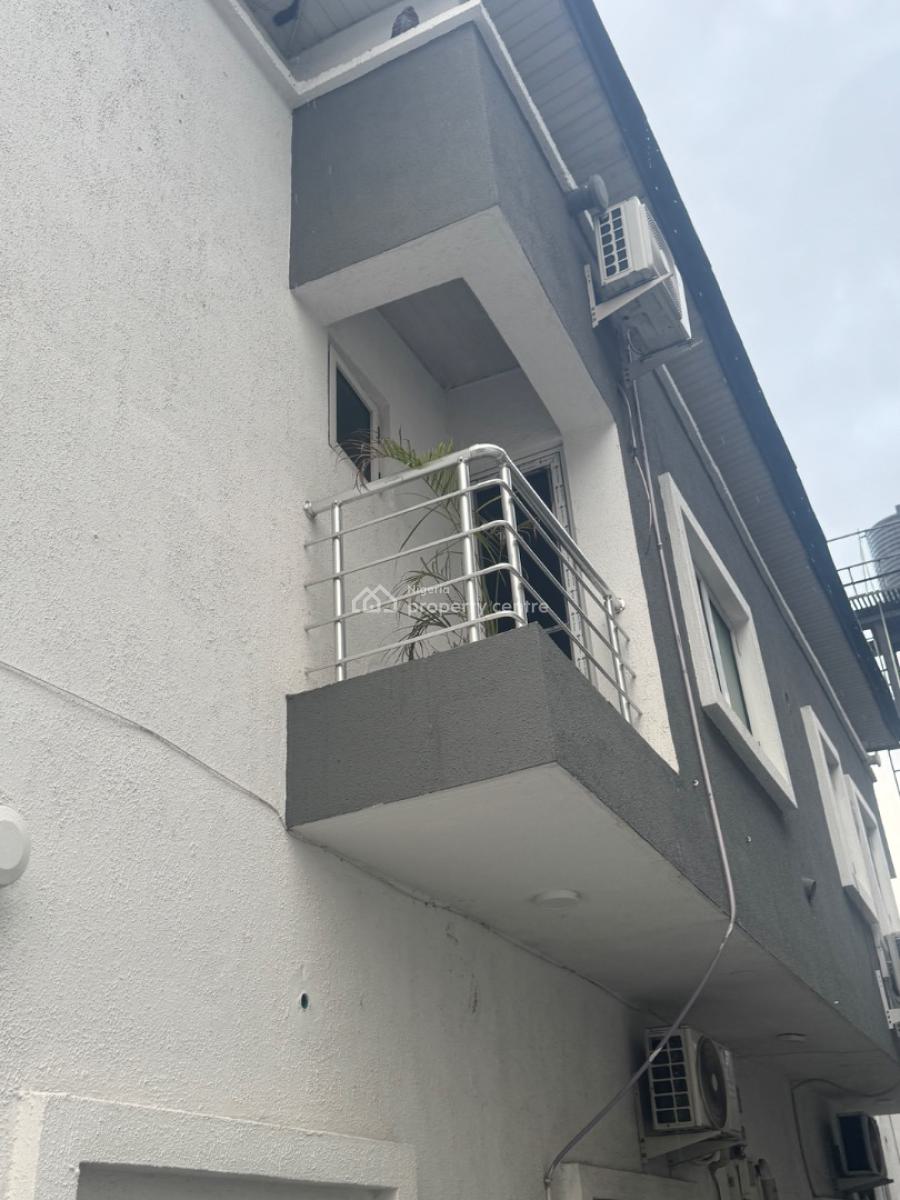 a Super and Spacous Studio Apartment(upstair), Off Freedom Way, Ikate, Lekki, Lagos, Self Contain (single Rooms) for Rent
