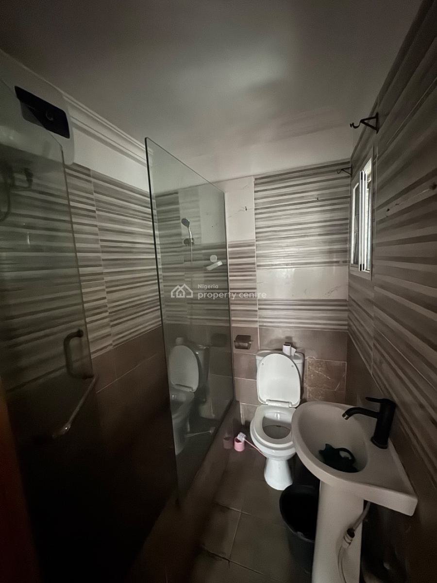 a Super and Spacous Studio Apartment(upstair), Off Freedom Way, Ikate, Lekki, Lagos, Self Contain (single Rooms) for Rent