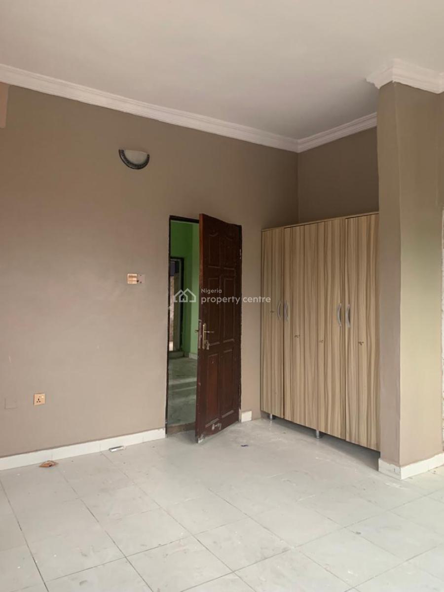 Nice Spacious 4-bedroom Flat, Millennium Estate, Gbagada, Lagos, Flat / Apartment for Rent