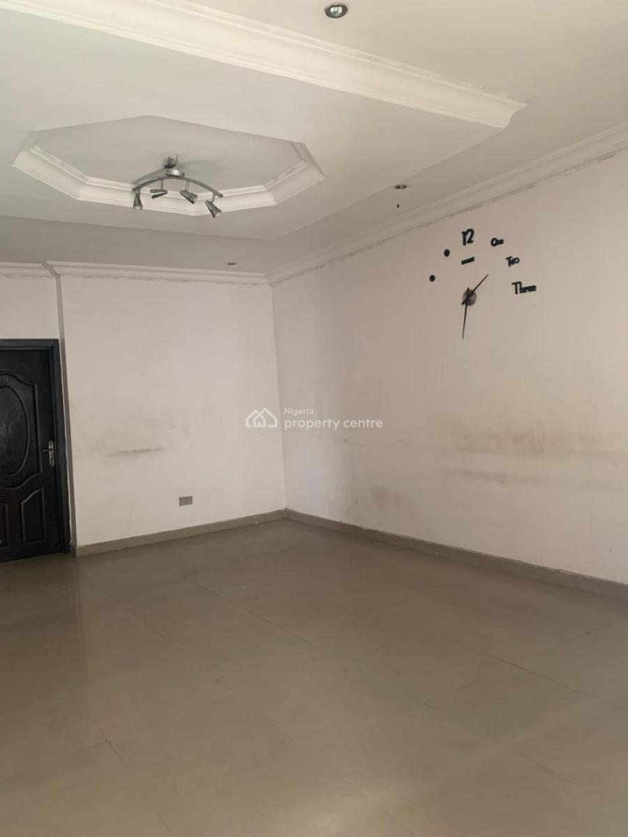 Well Maintained 3 Bedroom Flat, Millennium Estate, Gbagada, Lagos, Flat / Apartment for Rent