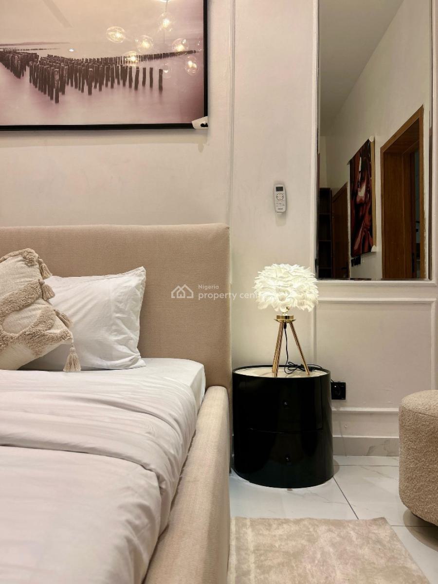 Beautiful 4bedroom Apartment Available for Immediate Check-in!!!, Lekki Phase 1, Lekki, Lagos, Flat / Apartment Short Let