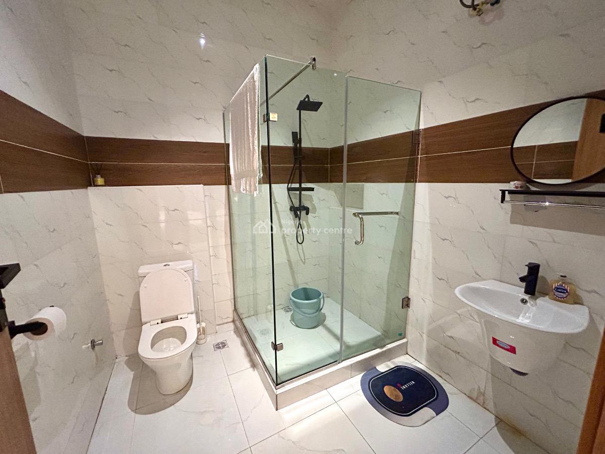 Beautiful 4bedroom Apartment Available for Immediate Check-in!!!, Lekki Phase 1, Lekki, Lagos, Flat / Apartment Short Let