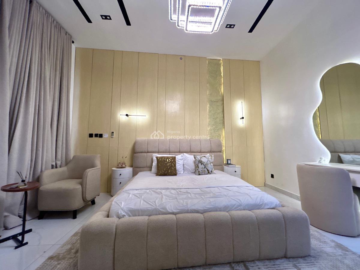 Beautiful 4bedroom Apartment Available for Immediate Check-in!!!, Lekki Phase 1, Lekki, Lagos, Flat / Apartment Short Let
