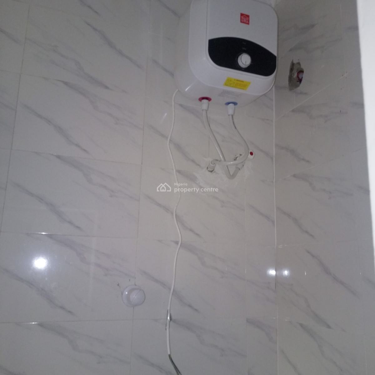 Newly Renovated and Spacious 2 Bedroom Flat, Kilo, Surulere, Lagos, Flat / Apartment for Rent