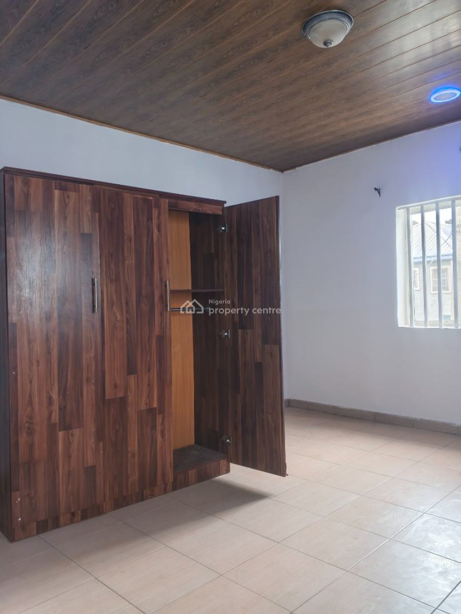 a Lovely 2bedrooms Flat Apartment, in a Well Interlocking Secured Est, in a Secured Estate on Ado, Ado, Ajah, Lagos, House for Rent