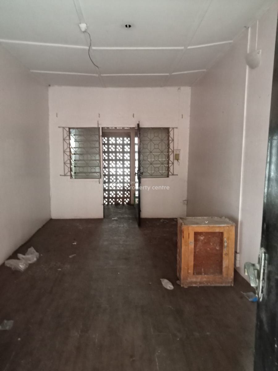 3 Bedroom Duplex with a Room Bq, Adeniyi Jones, Adeniyi Jones, Ikeja, Lagos, Semi-detached Duplex for Rent