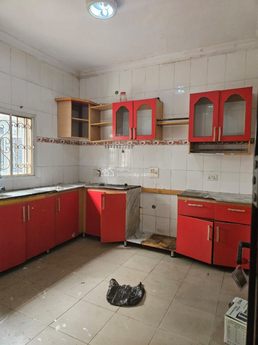 Spacious 3 Bedroom Apartment, Addo Road, Ajah, Lagos, Flat / Apartment for Rent