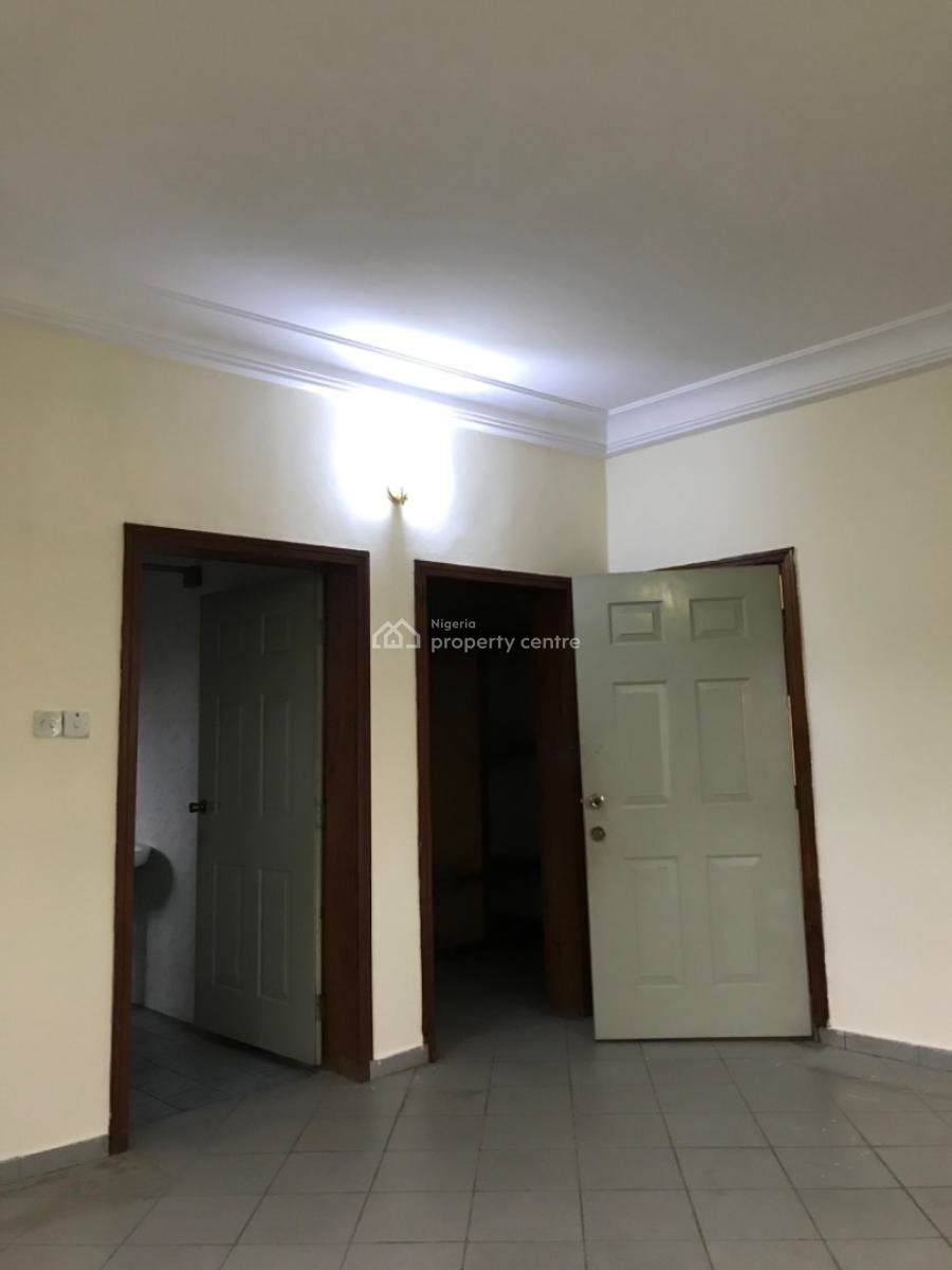 Massive Clean 4 Bedroom Semi Detached Duplex with 2bq @lekki Phase 1, Road 14, Lekki Phase 1, Lekki, Lagos, Semi-detached Duplex for Rent