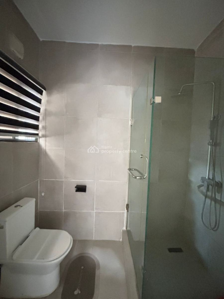 3 Bedroom Flat in a Secured Estate, Ikoyi, Lagos, Flat / Apartment for Rent