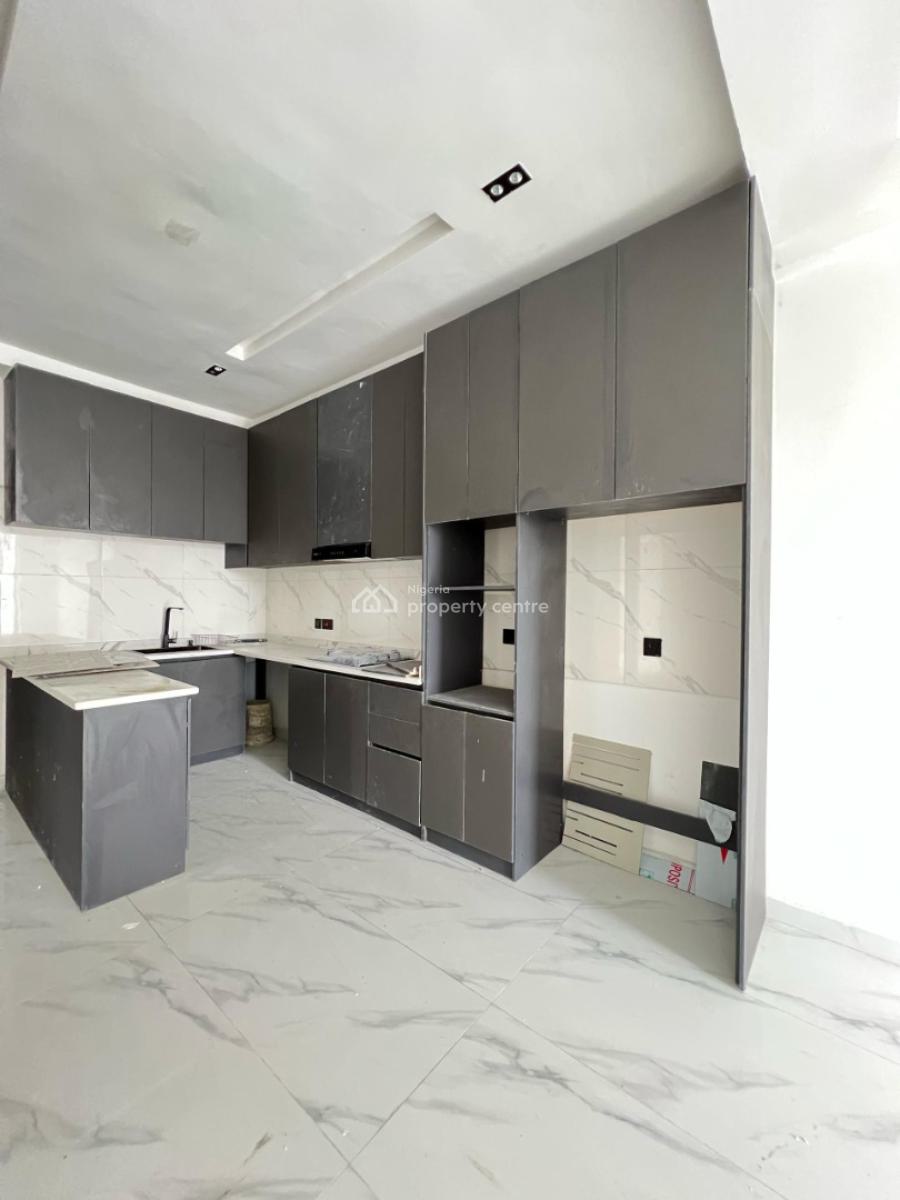 Lovely 2 Bedroom Apartment with Communal Swimming Pool and an Elevator, Five Minutes Drive to Lekki Phase One, Ikate, Lekki, Lagos, Flat / Apartment for Sale