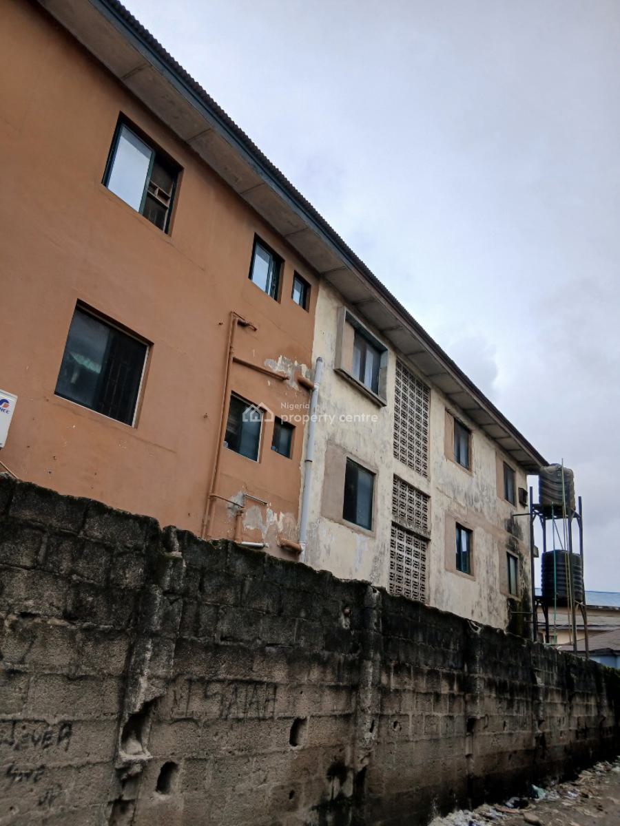 a Renovatable Block of 6 Flats of 2 and 3 Bedroom Flats, Luth, Idi Araba, Surulere, Lagos, Block of Flats for Sale