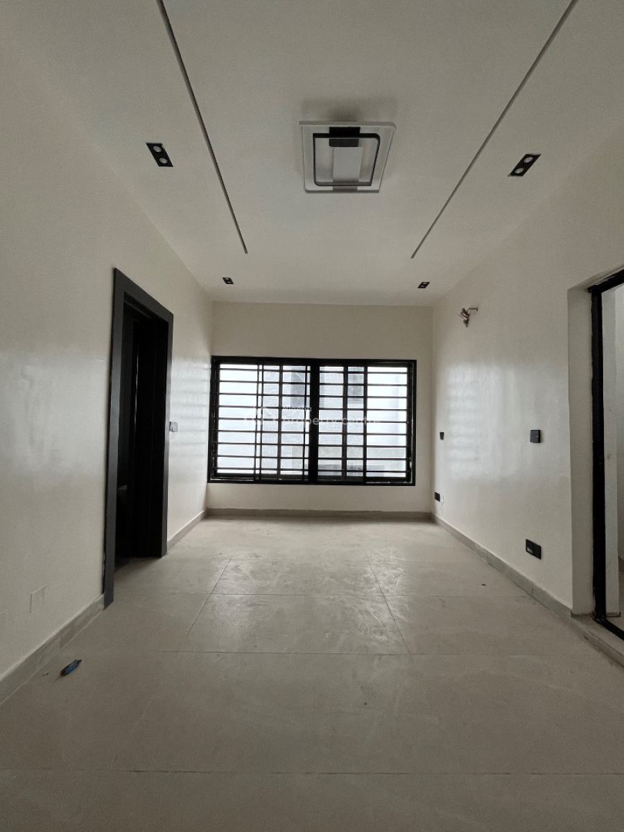 Deluxe 3 Bed Apartment, in a Gated Neighborhood, Ikeja Gra, Ikeja, Lagos, Flat / Apartment for Sale
