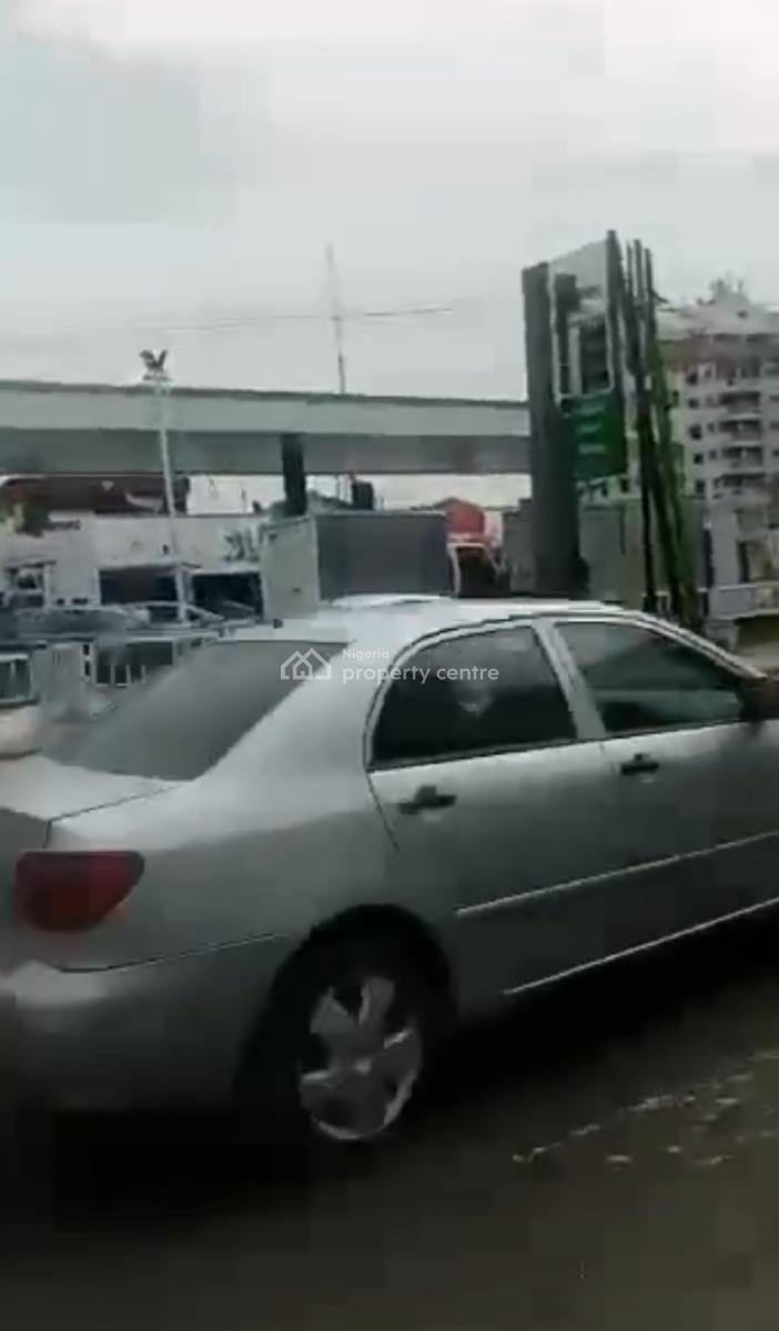 a Filling Station in a High Traffic and High Demand Area, Falomo, Ikoyi, Lagos, Filling Station for Sale
