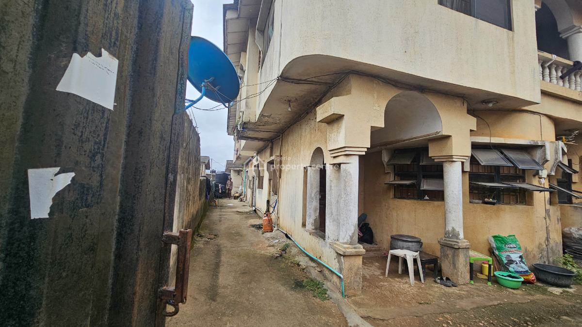 Strategically Located 8unit of 2bedroom Flat on 600sqm Land, Irawo, Kosofe, Lagos, Block of Flats for Sale