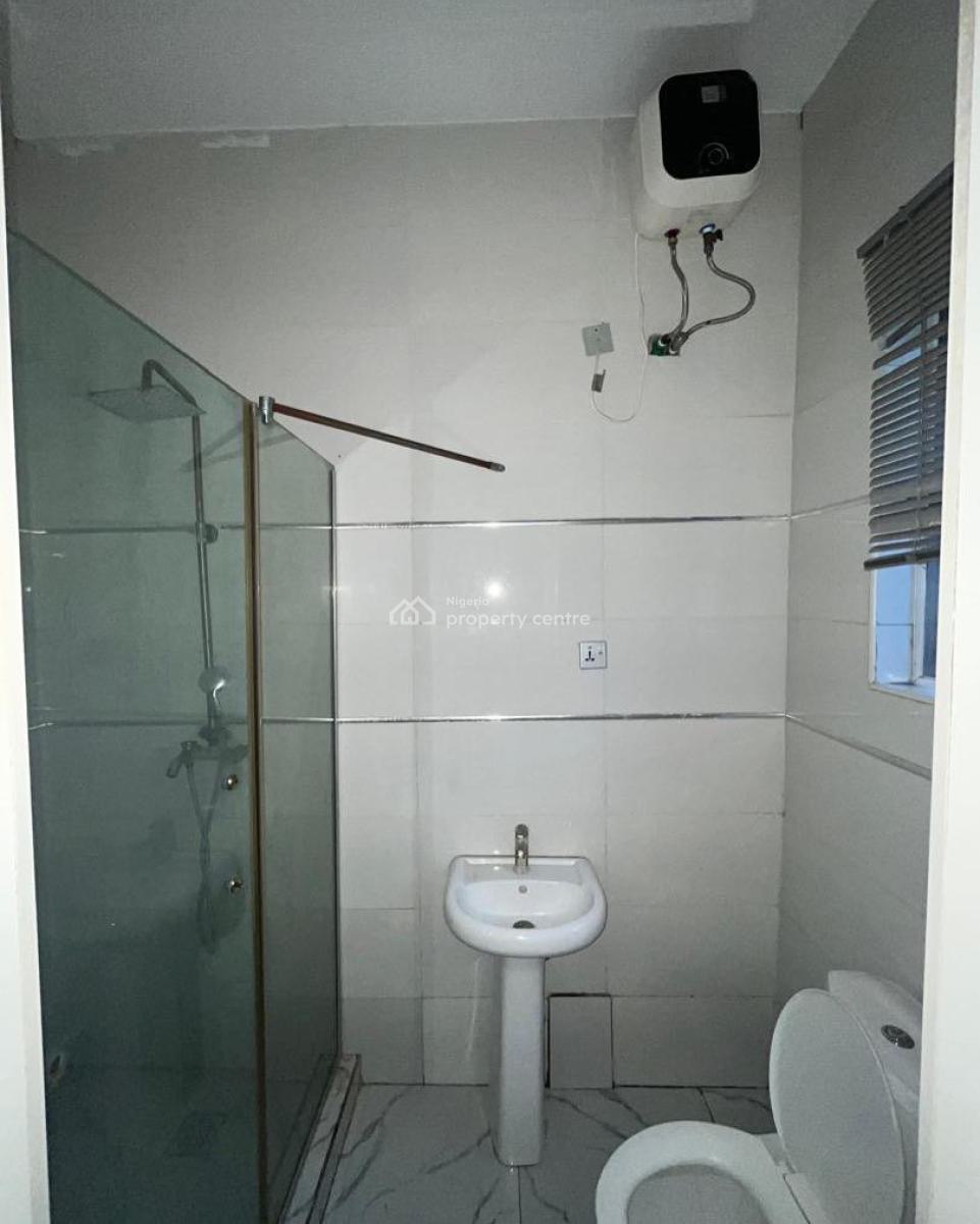 Lovely 3 Bedroom Apartment with Bq, Osapa London, Osapa, Lekki, Lagos, Block of Flats for Sale
