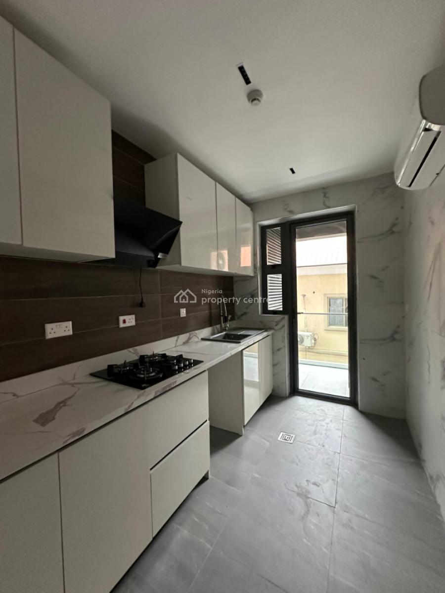 1 Bedroom Apartment with Swimming Pool and Gym, Lekki Phase 1, Lekki, Lagos, Flat / Apartment for Rent