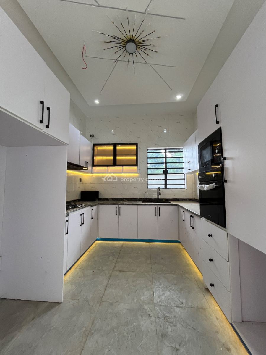 Deluxe 5 Bed Semi Detached Duplex with Staff Room & Box Room, Ikeja Gra, Ikeja, Lagos, Semi-detached Duplex for Sale