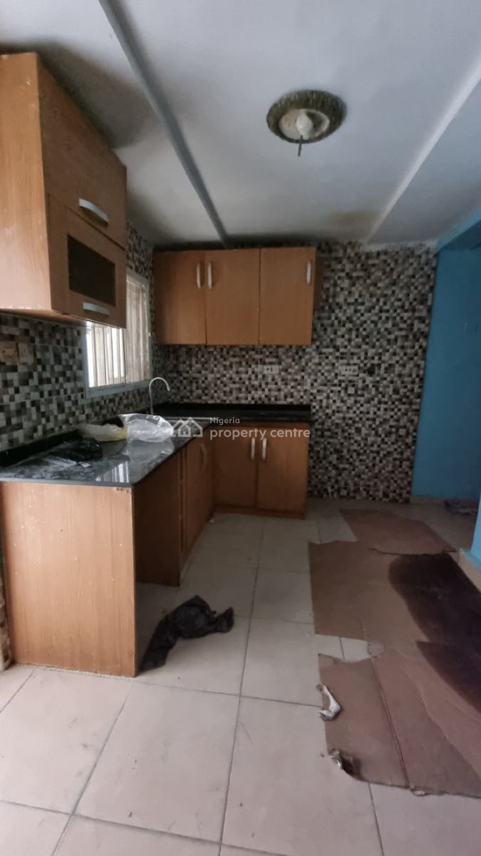 3bedroom Terrace  Duplex with Gate House, Osapa London, Lekki, Lagos, Terraced Duplex for Rent