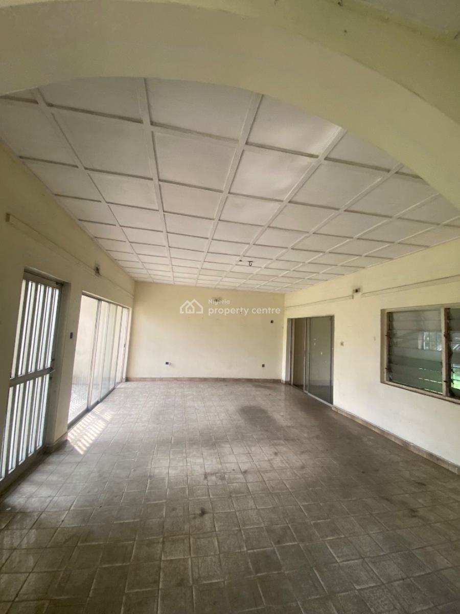 Well Located and Spacious 4bedroom Office Space, New Gra Phase 2, Port Harcourt, Rivers, Office Space for Rent