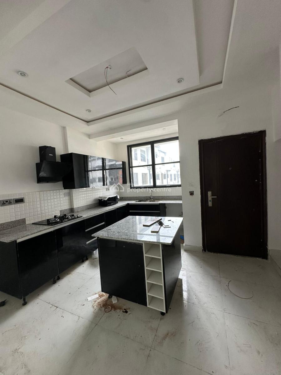 Modestly Built 2 Bedroom Maisonette with Elevator, Lekki Phase 1, Lekki, Lagos, House for Rent