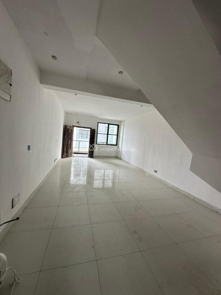Modestly Built 2 Bedroom Maisonette with Elevator, Lekki Phase 1, Lekki, Lagos, House for Rent