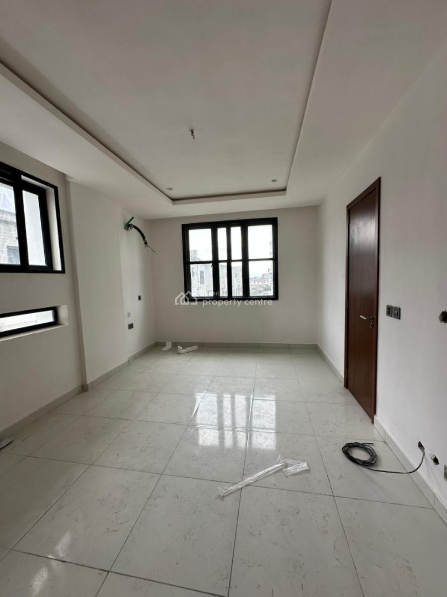 Modestly Built 2 Bedroom Maisonette with Elevator, Lekki Phase 1, Lekki, Lagos, House for Rent