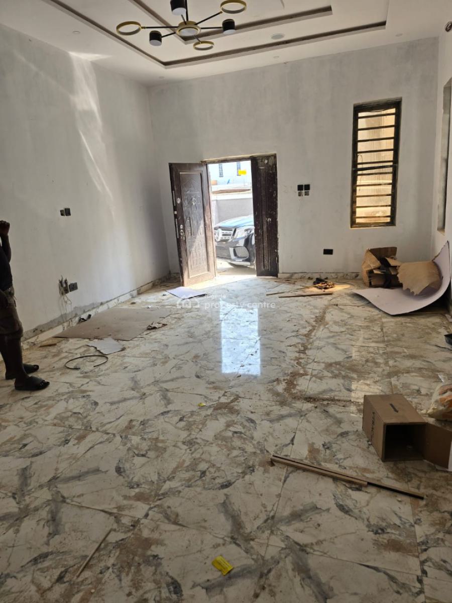 2 Bedroom Terrace with a Bq in Ologolo., Ologolo Lekki Lagos, Ologolo, Lekki, Lagos, Terraced Duplex for Rent