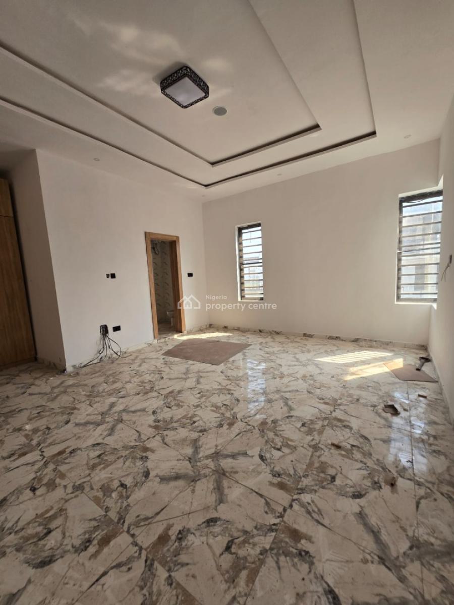 2 Bedroom Terrace with a Bq in Ologolo., Ologolo Lekki Lagos, Ologolo, Lekki, Lagos, Terraced Duplex for Rent