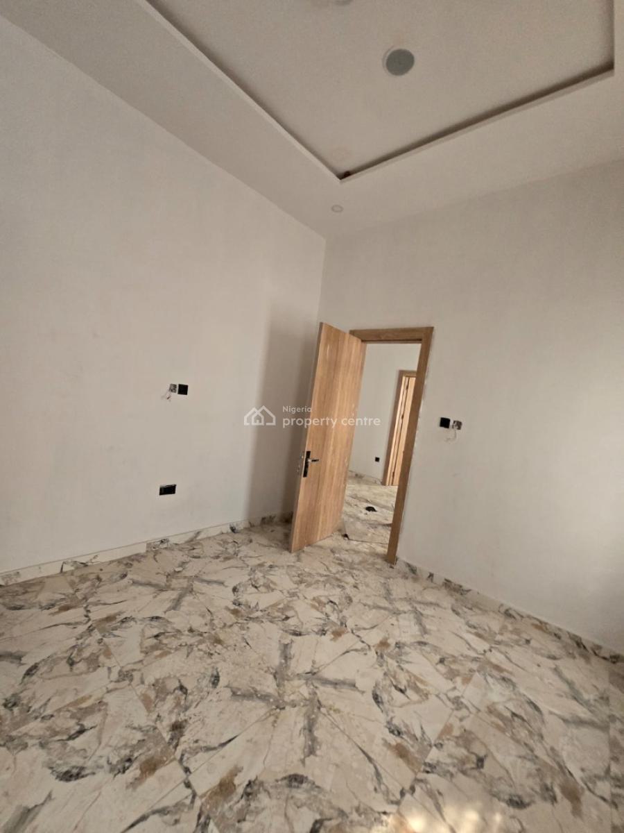 2 Bedroom Terrace with a Bq in Ologolo., Ologolo Lekki Lagos, Ologolo, Lekki, Lagos, Terraced Duplex for Rent