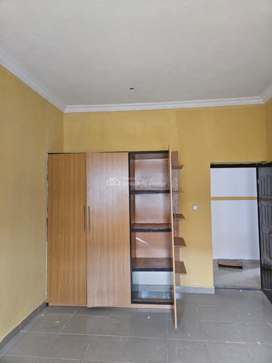 Spacious 3 Bedroom Apartment, Ajah, Lagos, Flat / Apartment for Rent