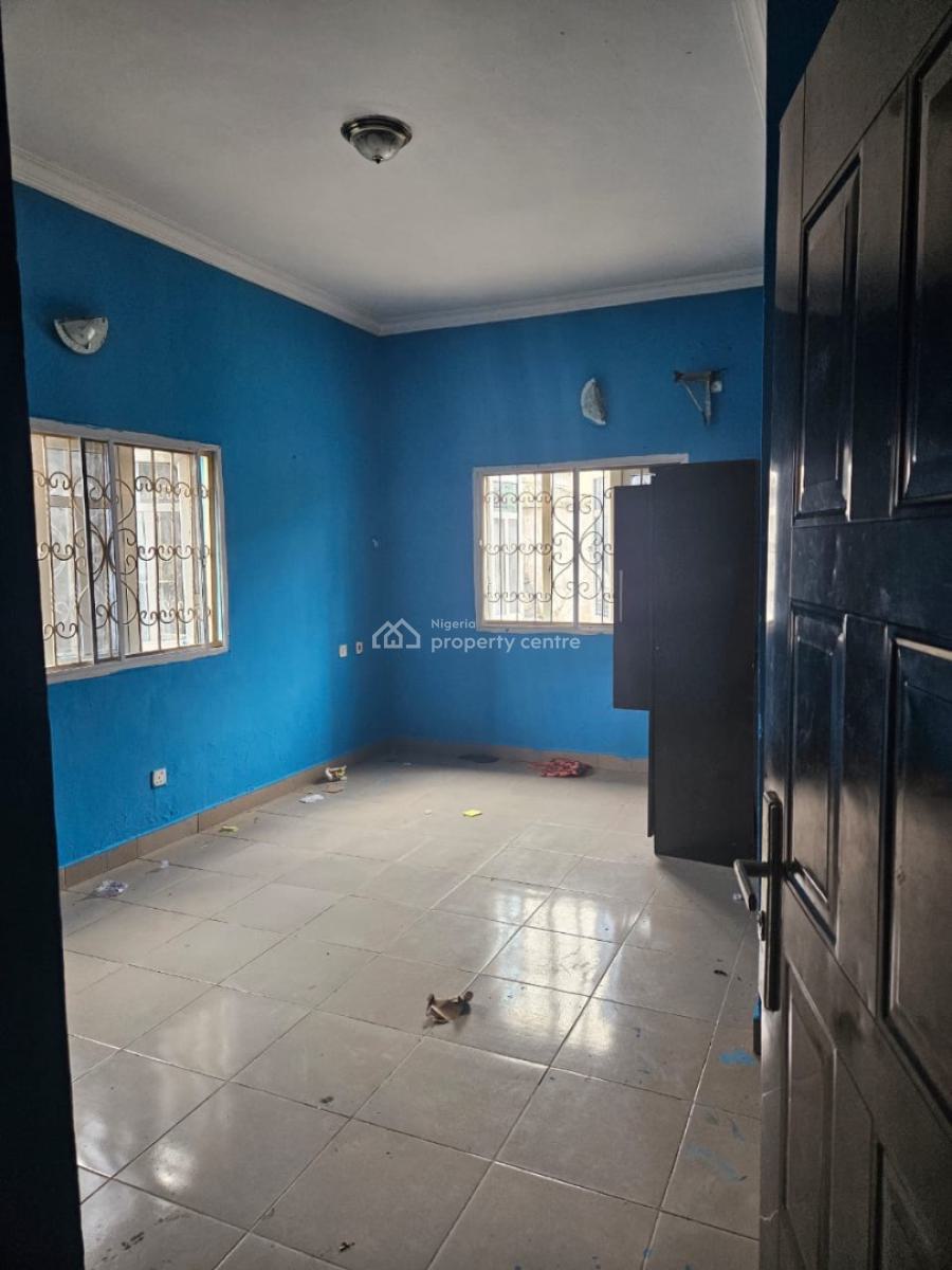 Spacious 3 Bedroom Apartment, Ajah, Lagos, Flat / Apartment for Rent