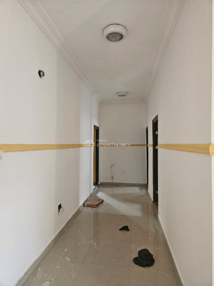 Spacious 3 Bedroom Apartment, Ajah, Lagos, Flat / Apartment for Rent
