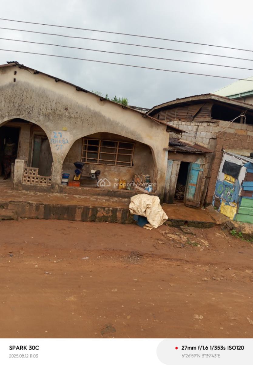 a Full Plot of Land Measuring 60 By 120 in Ijebu Ode, 27 Ishasa Str, Opposite Oke Eleko. Ile Oli Pa-kodi Off Christ Church,, Ijebu Ode, Ogun, Mixed-use Land for Sale
